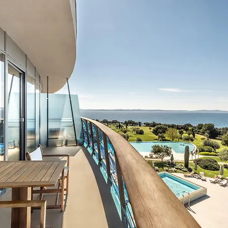 Hotel Falkensteiner & Iadera 5*