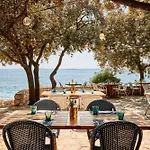 Hotell Falkensteiner & Iadera 5*