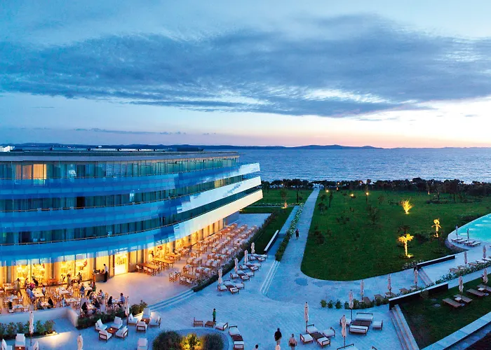 Hotel Falkensteiner & Iadera