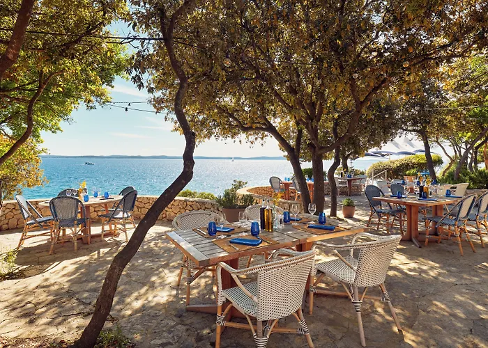 Szálloda Falkensteiner & Iadera